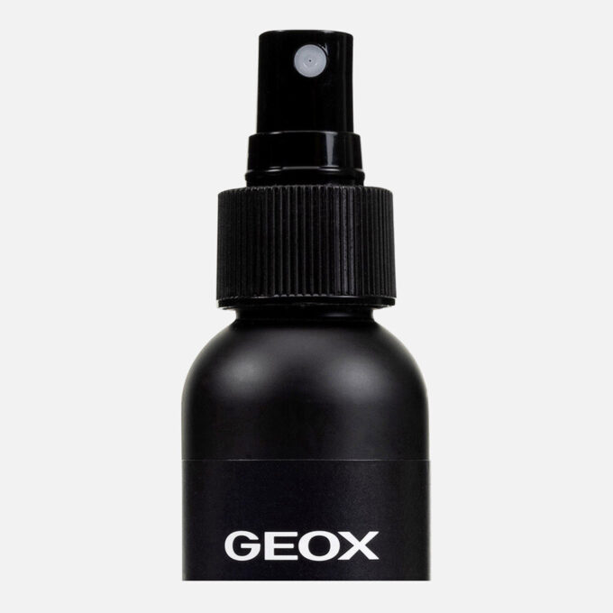 1 Spray de limpeza 1 Spray de limpeza