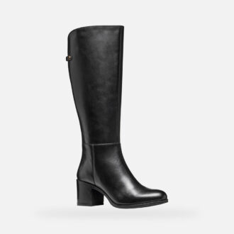 Nova Asheel Woman